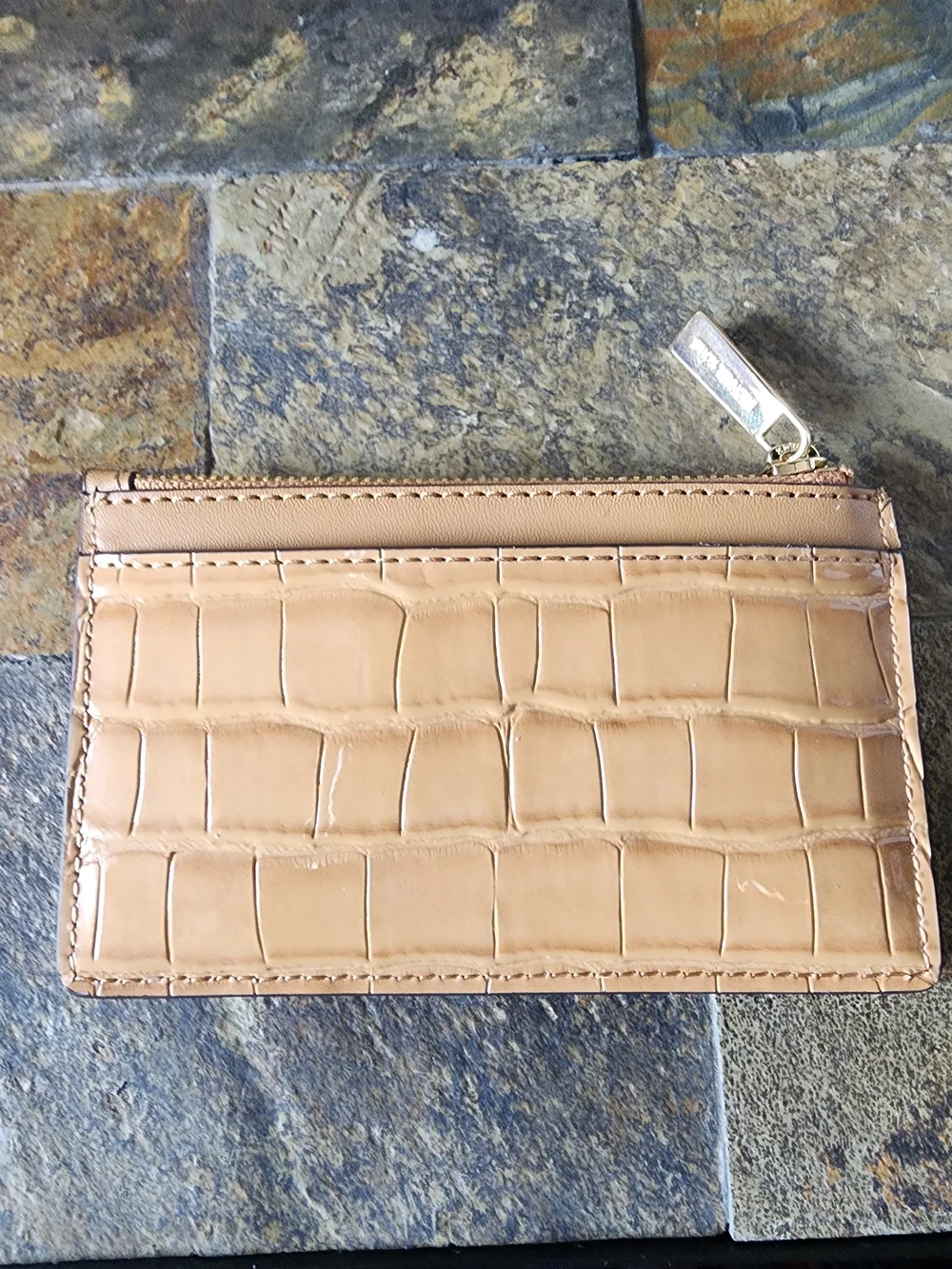 Michael Kors Jet Set Crocodile-Embossed Zip Card Case Wallet – In Color deer